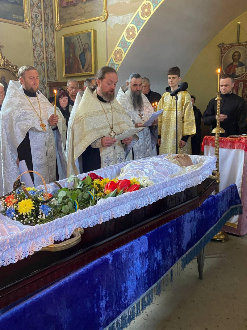Лікарі боролися за його життя, але врятувати не вдалося: на Волині поховали військовослужбовця Віктора Мівшука