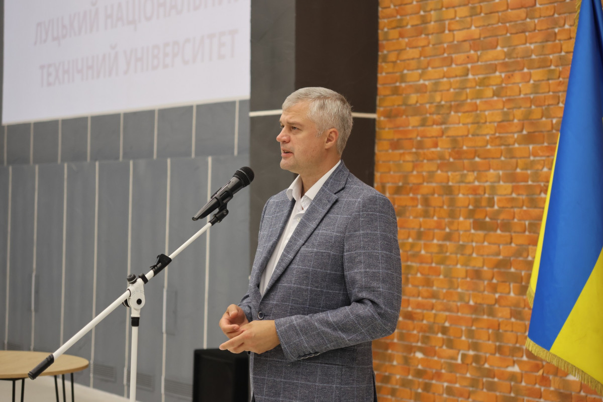 Служити Україні: курсанти волинського вишу склали військову присягу