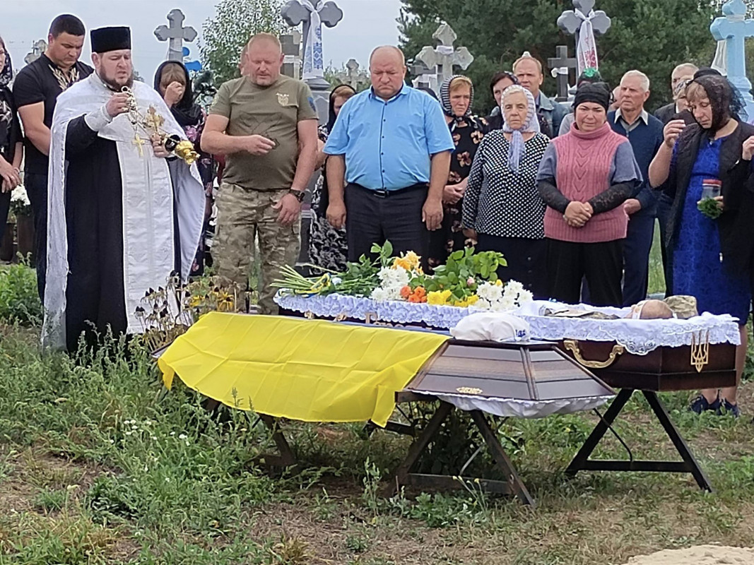 Помер у лікарні від важкої хвороби: на Волині попрощалися з Героєм Ігорем Дубчуком