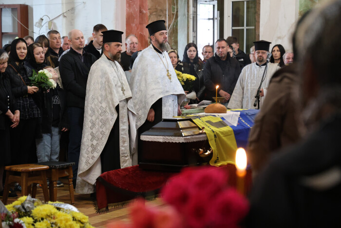 У Луцьку попрощалися з Героєм Валерієм Васейчуком