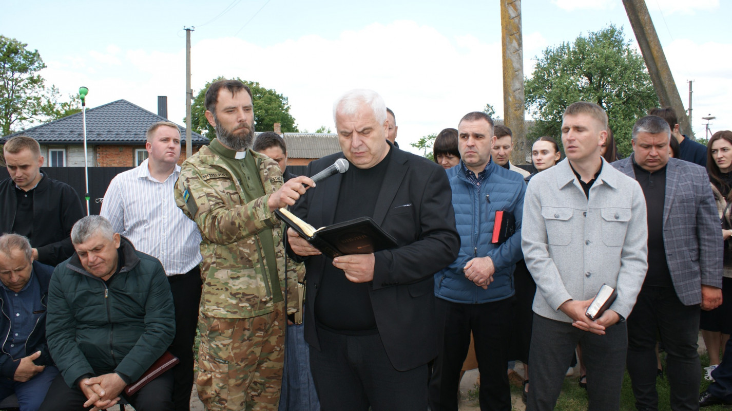 «Врятував побратима ціною власного життя»: на Волині попрощалися з 25-річним Героєм Андрієм Лавренчуком