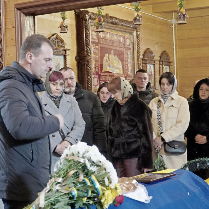 20 місяців вважався зниклим безвісти: на Волині в останню земну дорогу солдата Володимира Білусяка