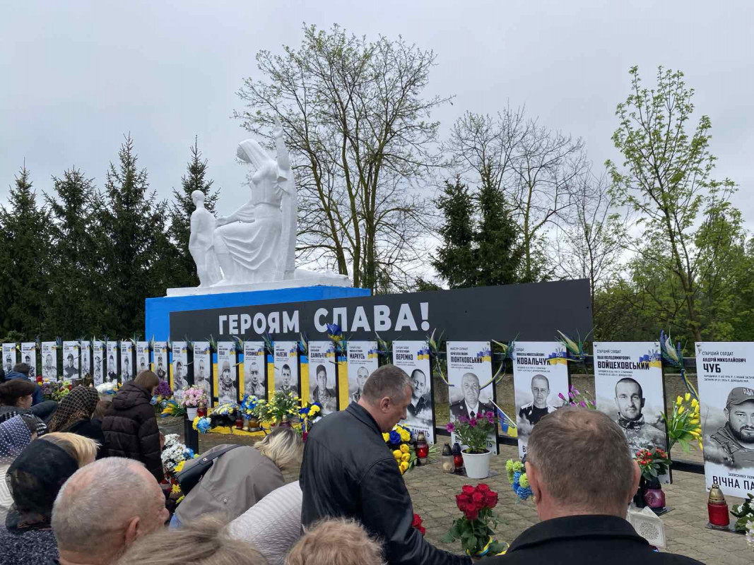 У селищі на Волині родині загиблого Героя вручили орден «За мужність» ІІІ ступеня