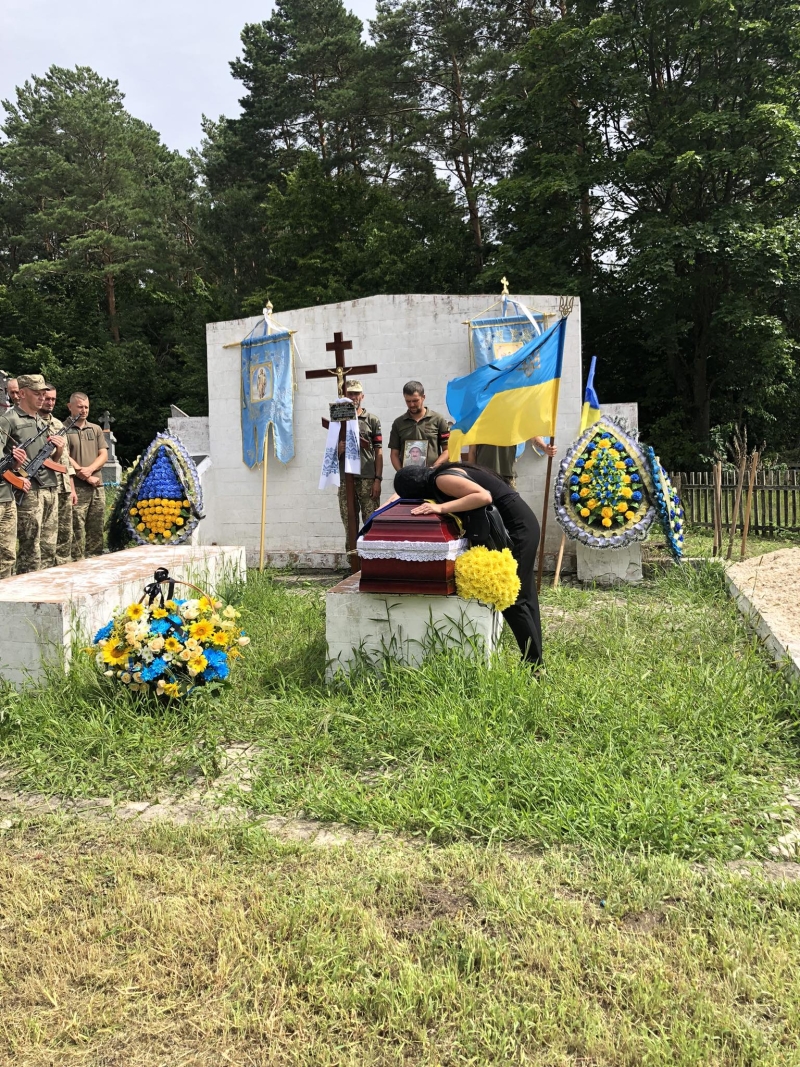 На Волині провели в останню дорогу полеглого за Україну Героя