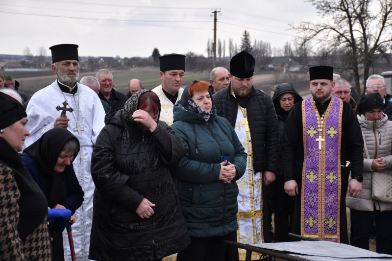 Загибель підтвердила ДНК-експертиза: на Волині після року невідомості попрощалися з Героєм Михайлом Шевчуком