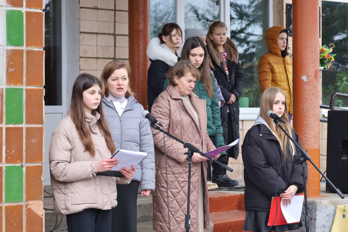 На Волині відкрили меморіальну дошку загиблому Герою Олександру Оленичу