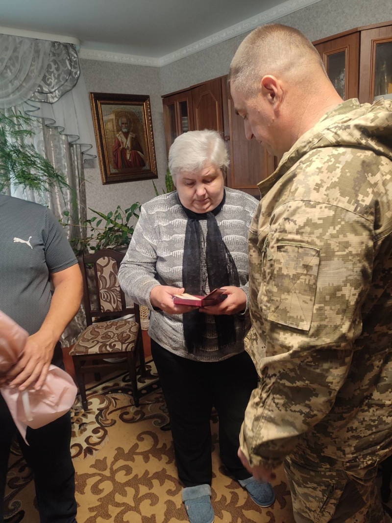 Мамі Героя з Волині вручили його посмертну нагороду