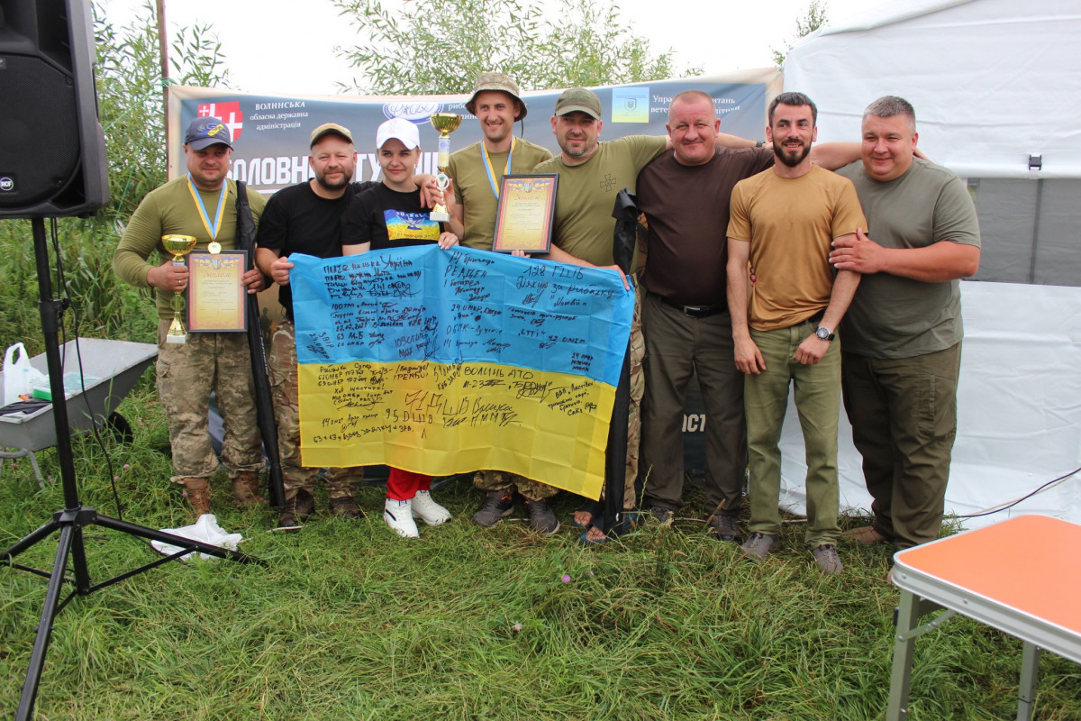 Змагання для захисників: ветерани Луцького району рибалили на турнірі