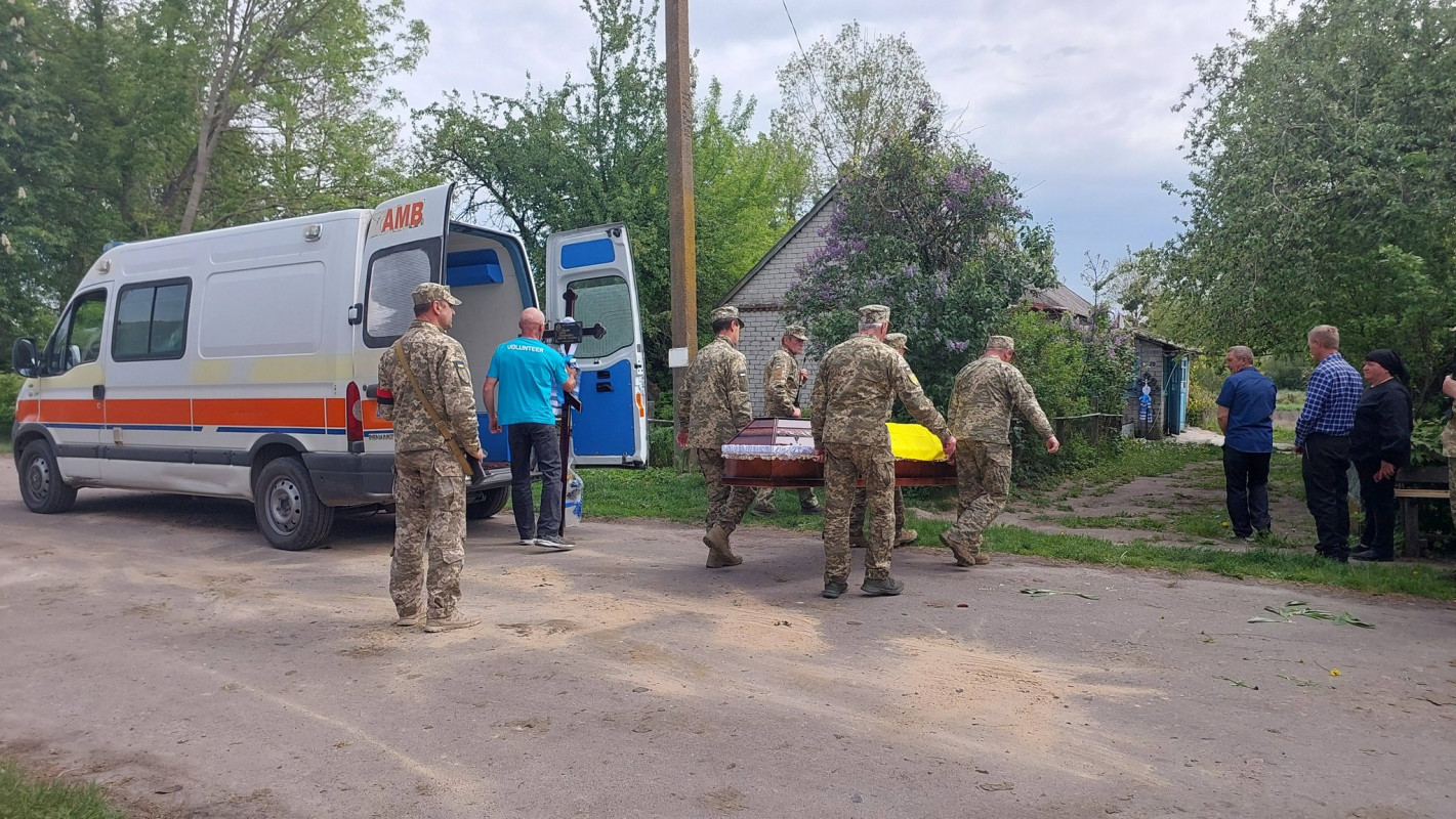 На Волині в останню путь провели Героя Грисюка Сергія, який загинув під Авдіївкою у 2023 році