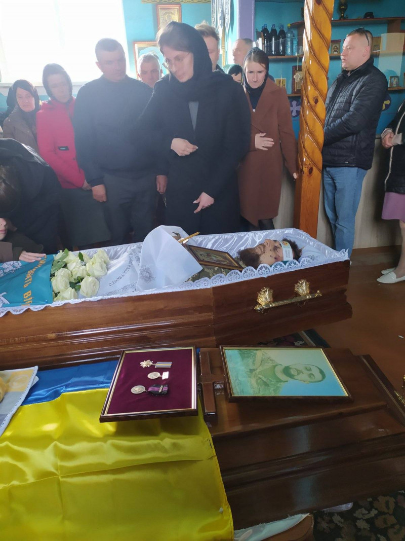 На Великдень був вдома у відпустці, а через тиждень повідомили про загибель: на Волині поховали 24-річного Героя Михайла Олексюка