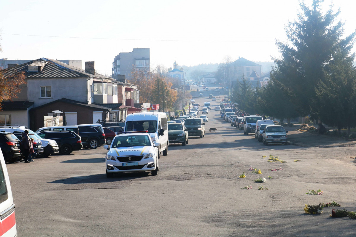 Війна забрала життя батька й сина: на Волині попрощалися з 22-річним спецпризначенцем Назаром Кравчуком