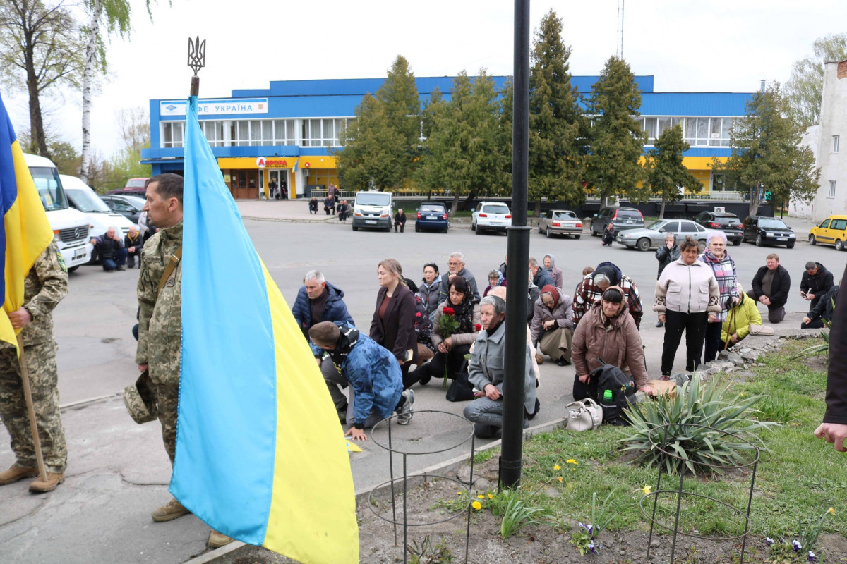 Навіки у строю: волиняни провели в останню путь свого Героя Івана Василюка