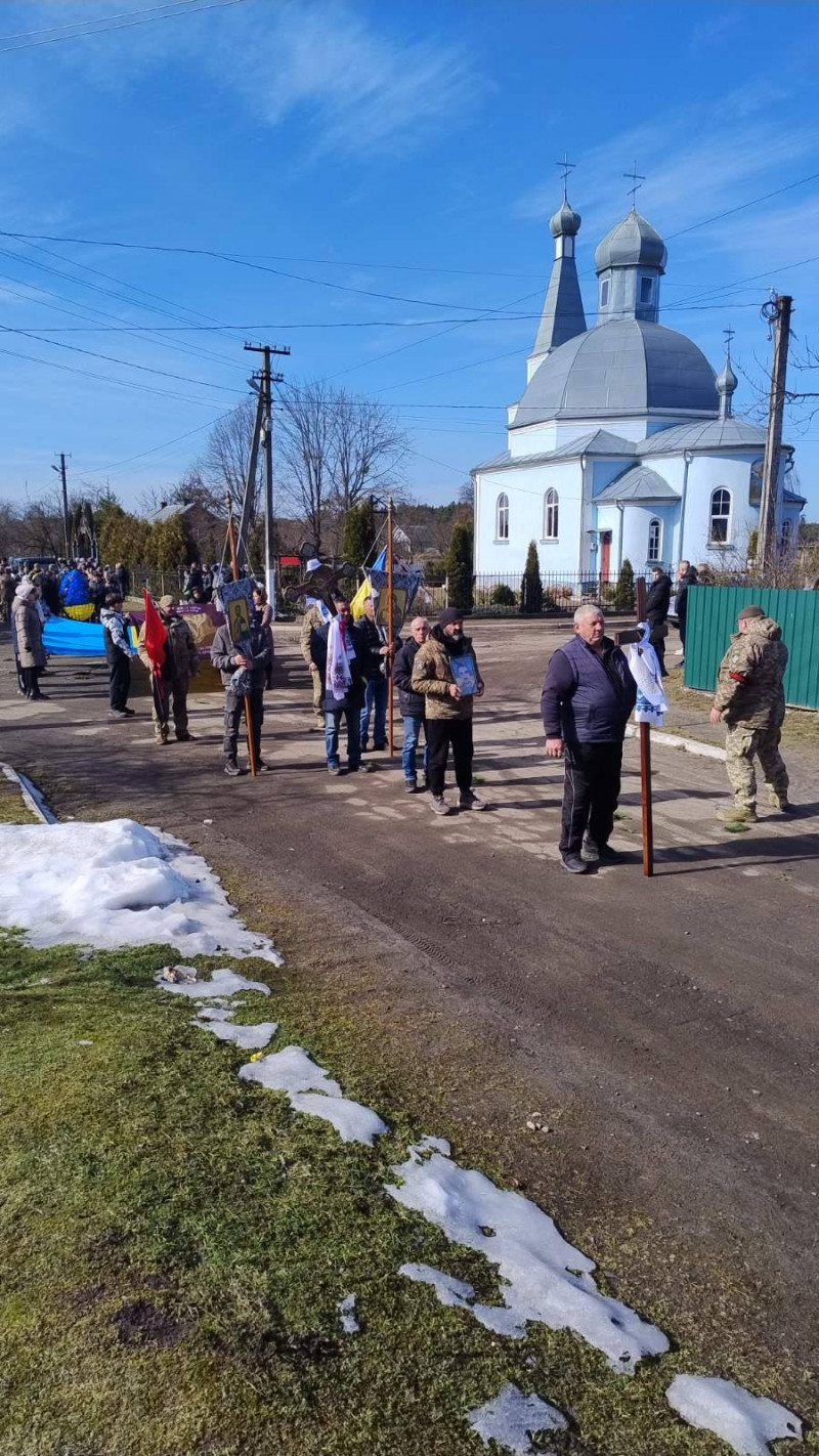 Тривалий час вважався зниклим безвісти: на Волині поховали Героя Богдана Тюхтея