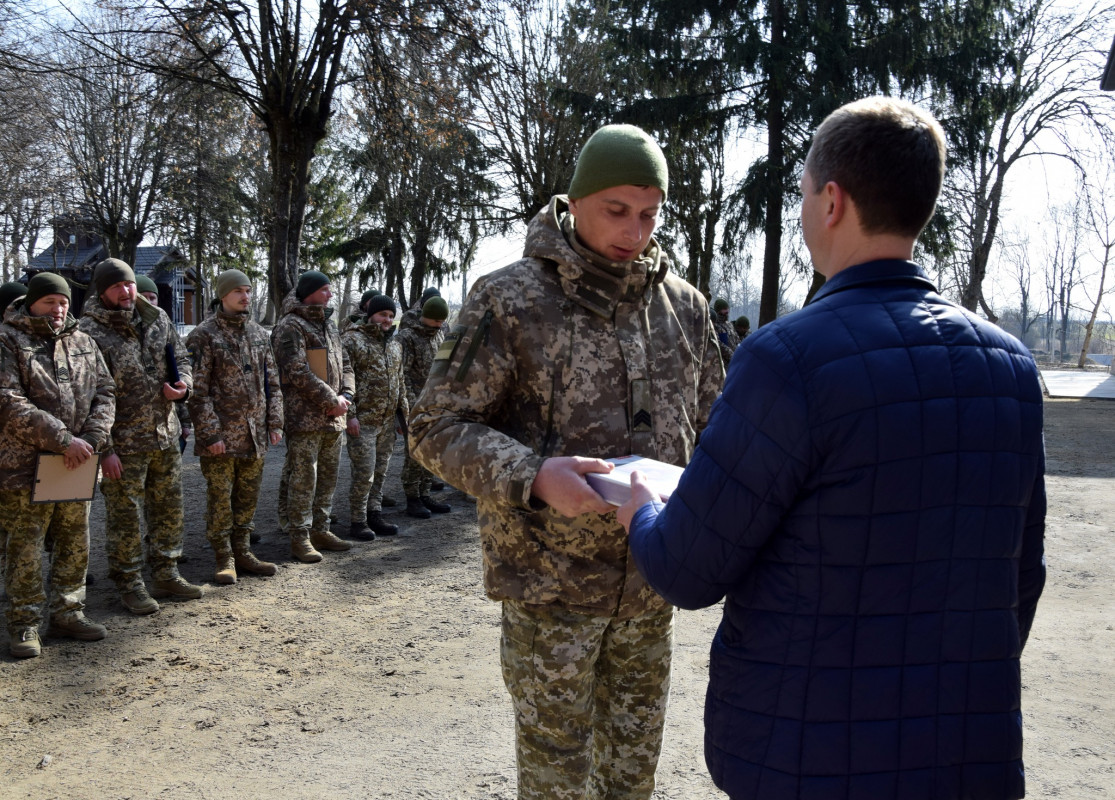 Протягом 8 місяців давали відсіч окупантам: на Волині нагородили прикордонників, які повернулися з передової 