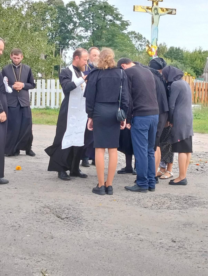 Не встиг створити сім’ю і потішити батьків онуками: на Волині поховали молодого Героя Андрія Денисюка
