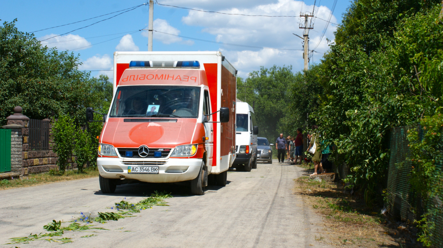 «За його голову окупанти обіцяли винагороду»: на Волині попрощалися з легендарним розвідником Віктором Зенцом
