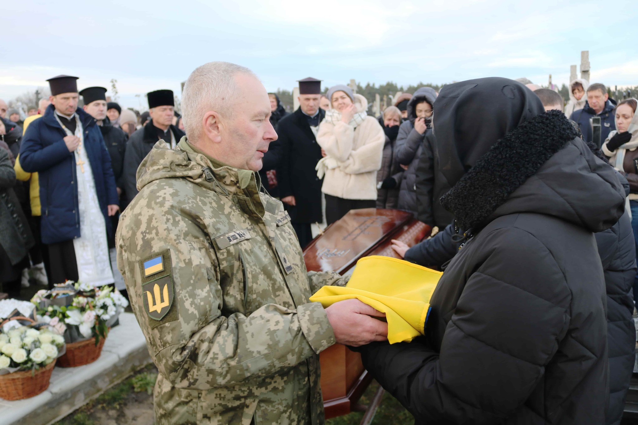 Спільна втрата для двох громад: на Волині попрощалися з полеглим воїном Валерієм Гриневичем