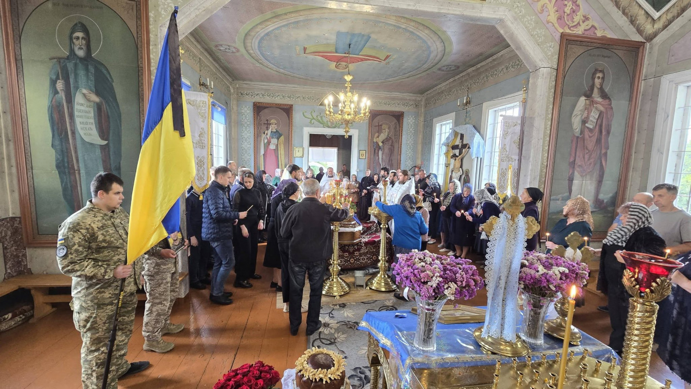 Загинув два роки тому: на Волині попрощалися з 32-річним захисником Сергієм Гальцовим