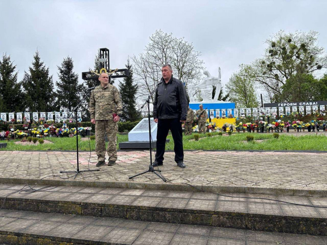 У селищі на Волині родині загиблого Героя вручили орден «За мужність» ІІІ ступеня