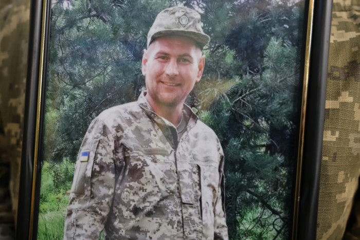 Загинув понад півтора року тому: у Луцькій громаді попрощалися з полеглим Героєм Іваном Матвіюком