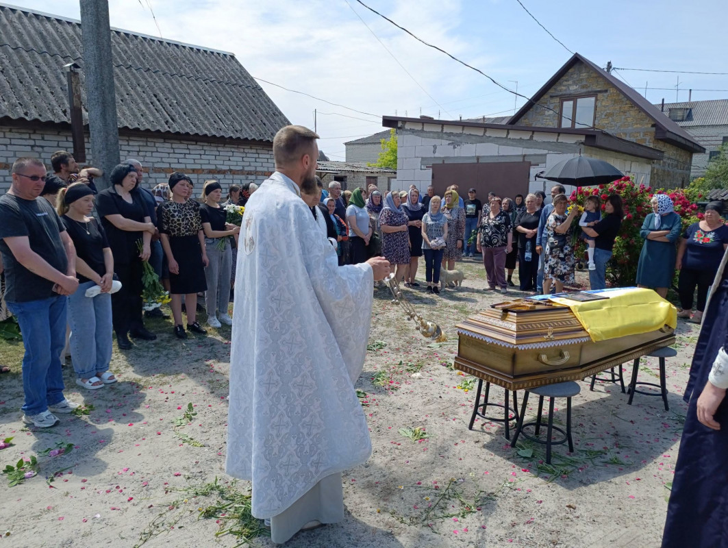 Навіки 22: на Волині поховали Героя Олександра Бусла, який тривалий час вважався зниклим безвісти