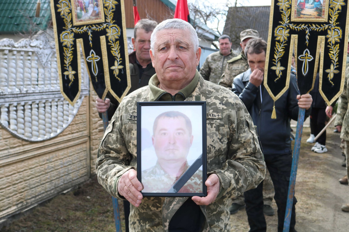 Навіки 45: на Волині попрощалися із військовослужбовцем Василем Скорупським