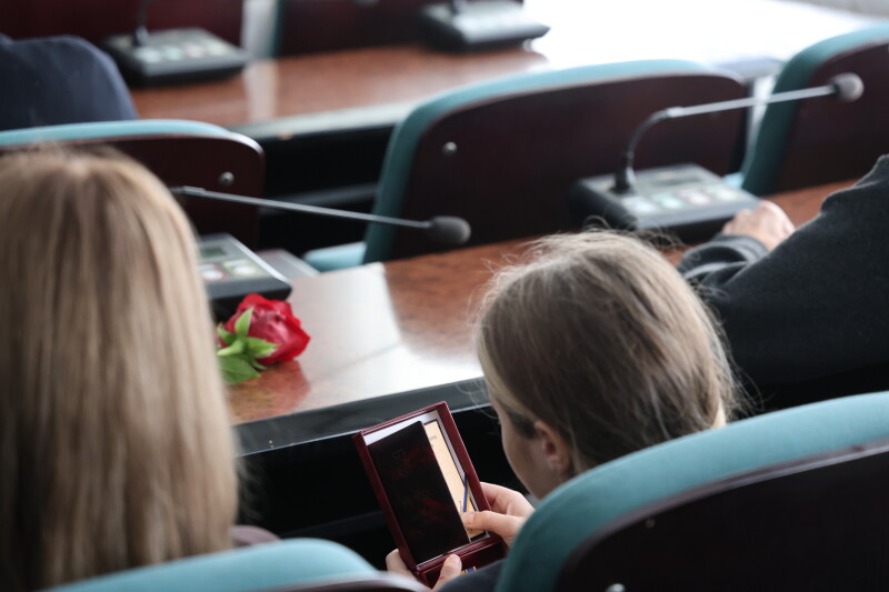 У Луцьку родинам загиблих воїнів вручили державні нагороди