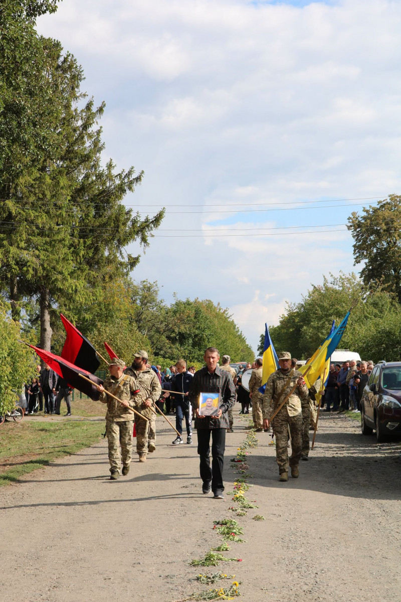 Загинув понад півтора року тому у Курській області: на Волині поховали захисника Миколу Собчука