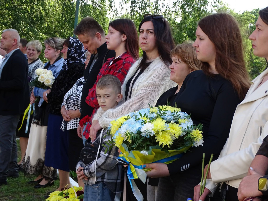 У ліцеї на Волині відкрили меморіальні дошки чотирьом полеглим Героям-випускникам