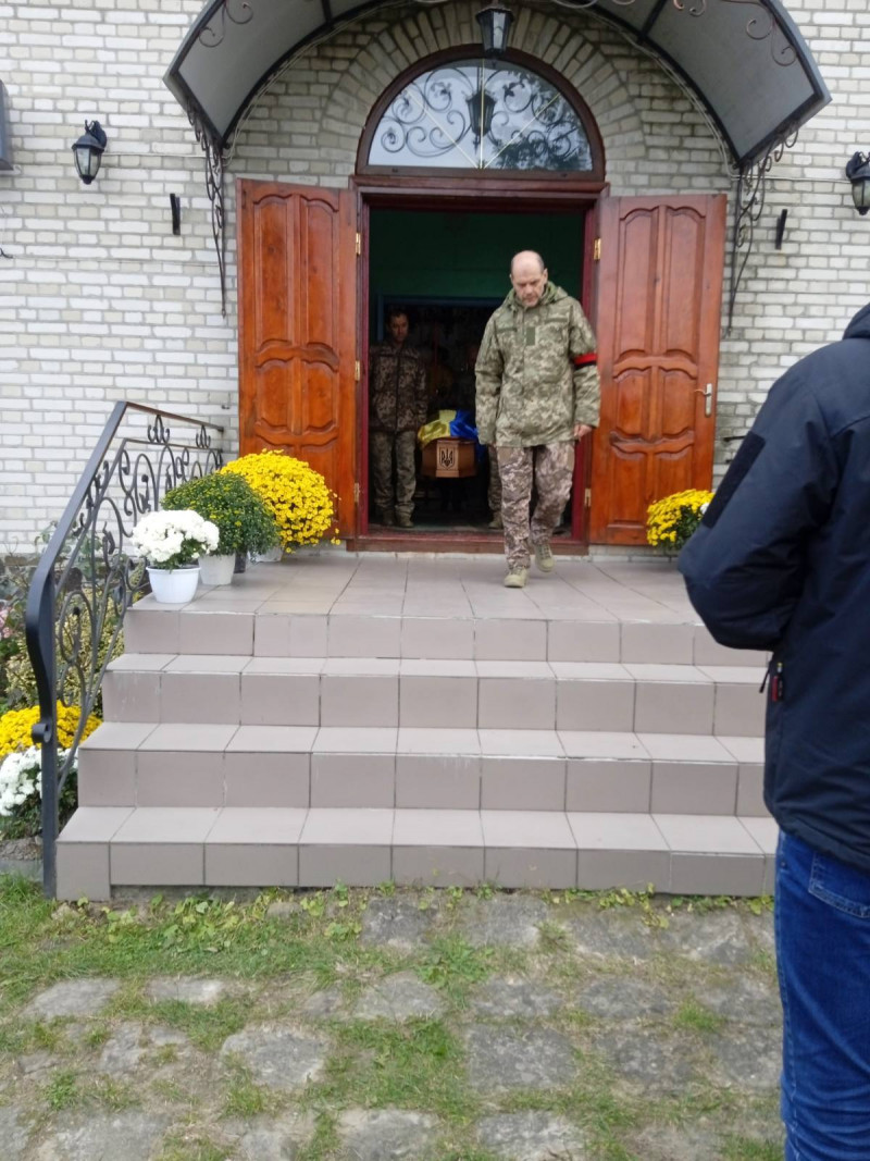 Так і не дочекався народження дитини: на Волині провели в останню путь Василя Шафранюка