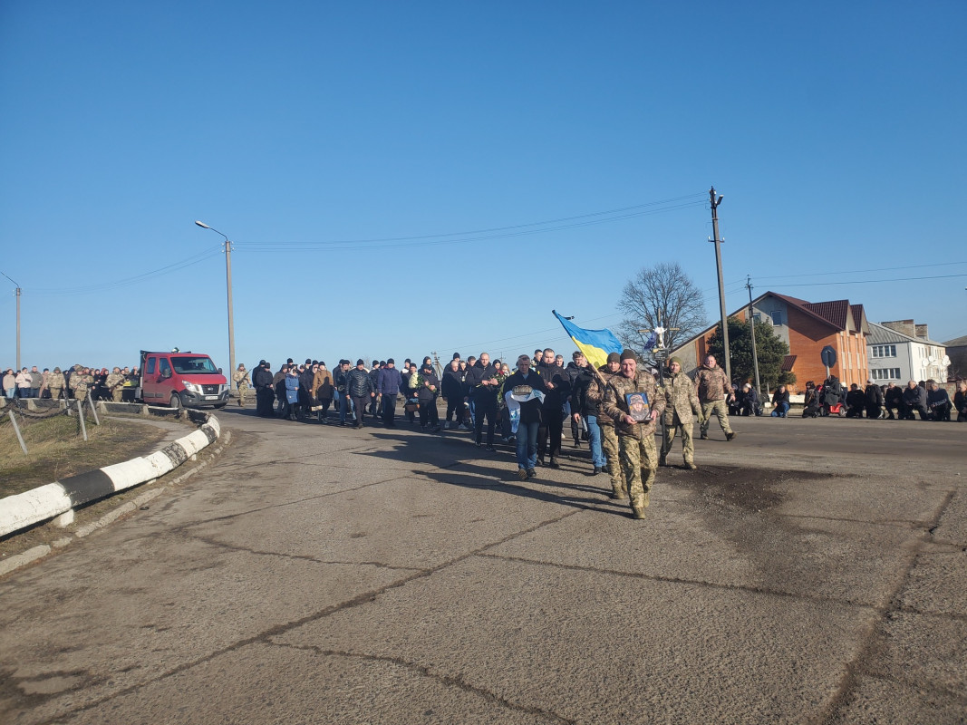 Не встиг створити сім'ю, не дожив до Перемоги: на Волині попрощалися з 25-річним Героєм Богданом Борисюком