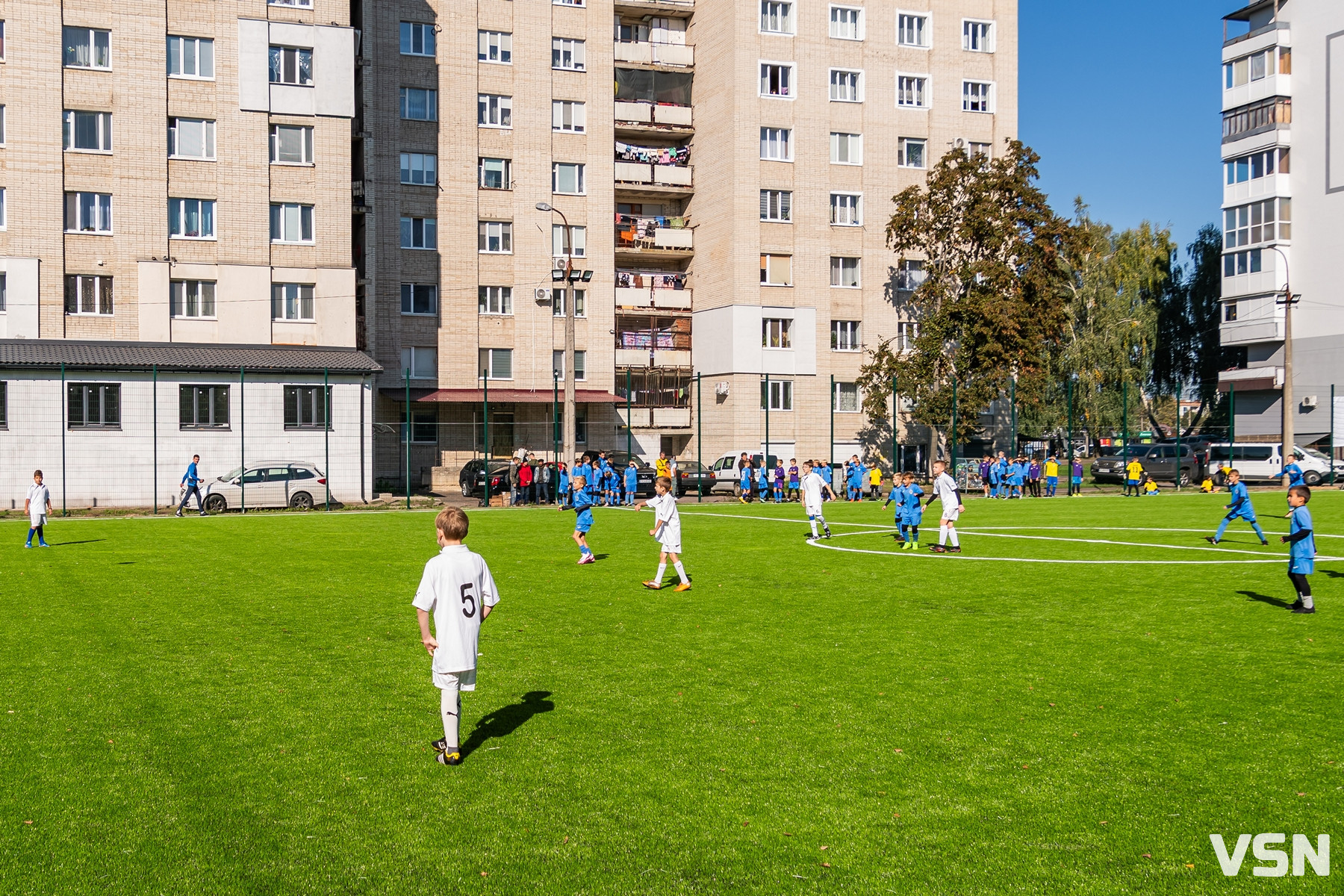 Йшли до цього 10 років: у Луцьку відкрили велике футбольне поле