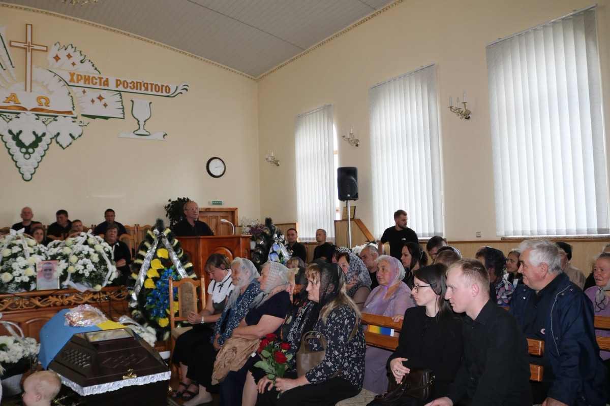 Загинув понад півтора року тому у Курській області: на Волині поховали захисника Миколу Собчука