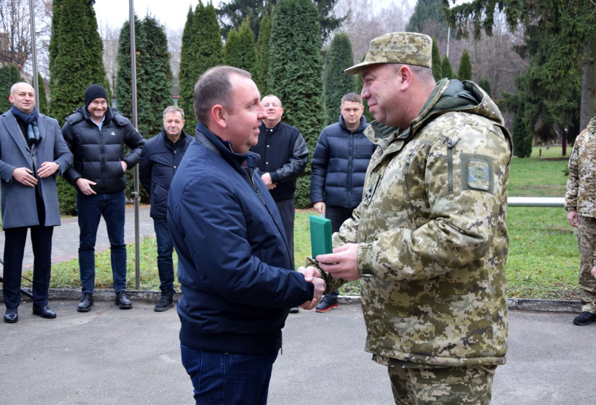 Як волонтери Волині допомагають прикордонникам на передовій