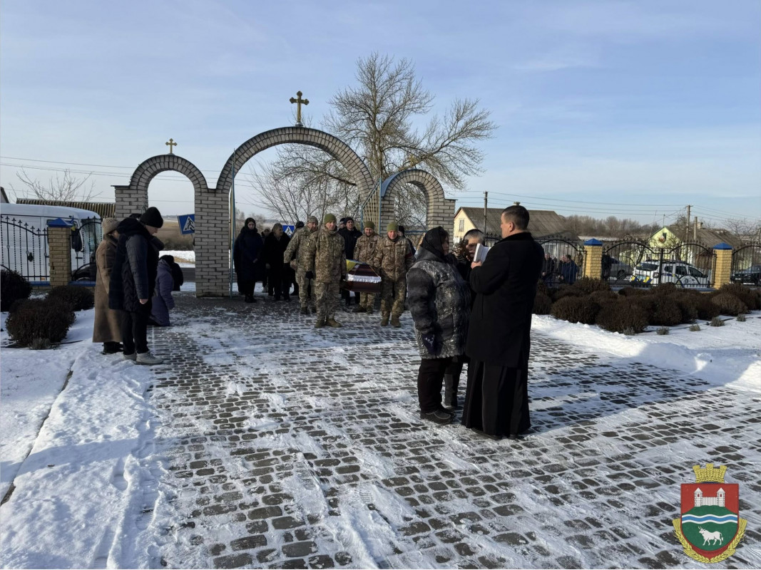 Загинув у бою на Донеччині: на Волині поховали захисника Руслана Жижка