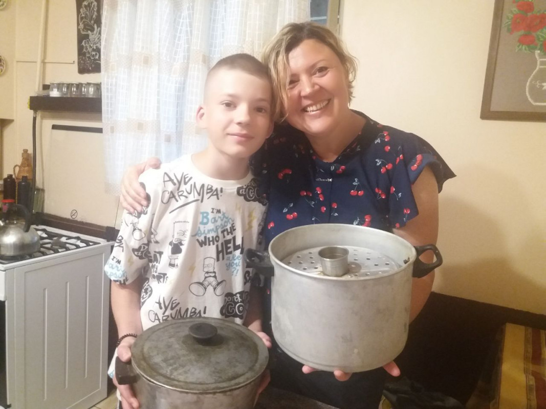 У сім'ї все роблять гуртом: історія матері-Героїні з Луцького району, яка народила вісім дітей