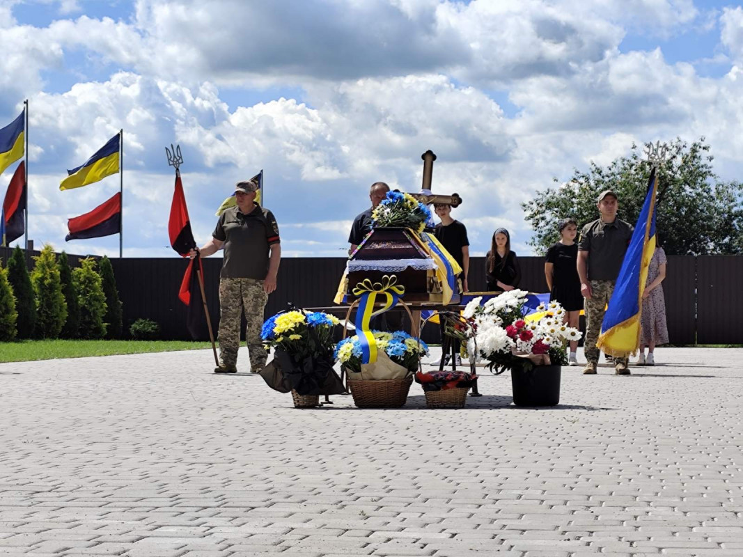 Загинув у травні минулого року: на Волині поховали Героя Руслана Приходька, який довгий час вважався зниклим безвісти