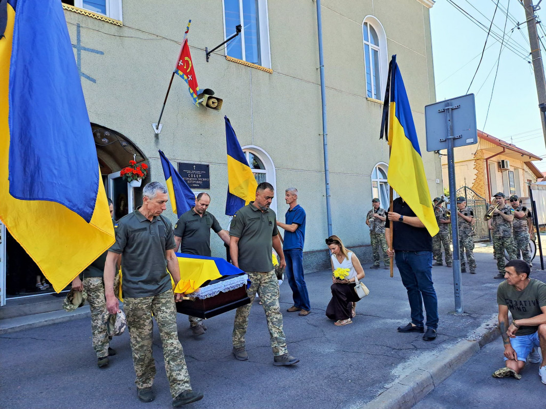 Востаннє рідні чули його голос у січні 2025 року: на Волині поховали воїна Богдана Никонюка, який довгий час вважався зниклим безвісти