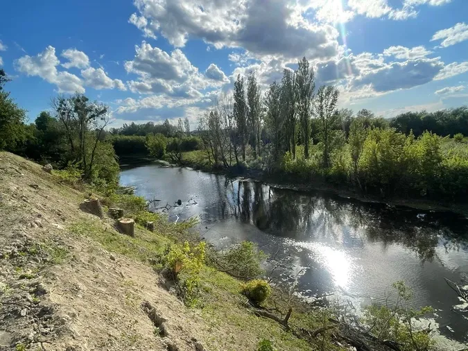 У Луцьку за майже півмільйона доларів продають готель-елеватор з видом на Стир