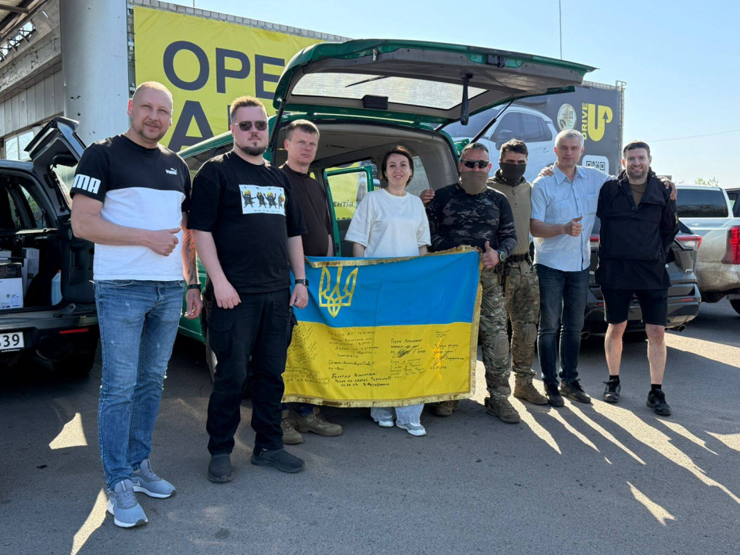 На передову передали Starlink, дрони та авто: волинські військові отримали масштабну допомогу від партнерів із Фінляндії