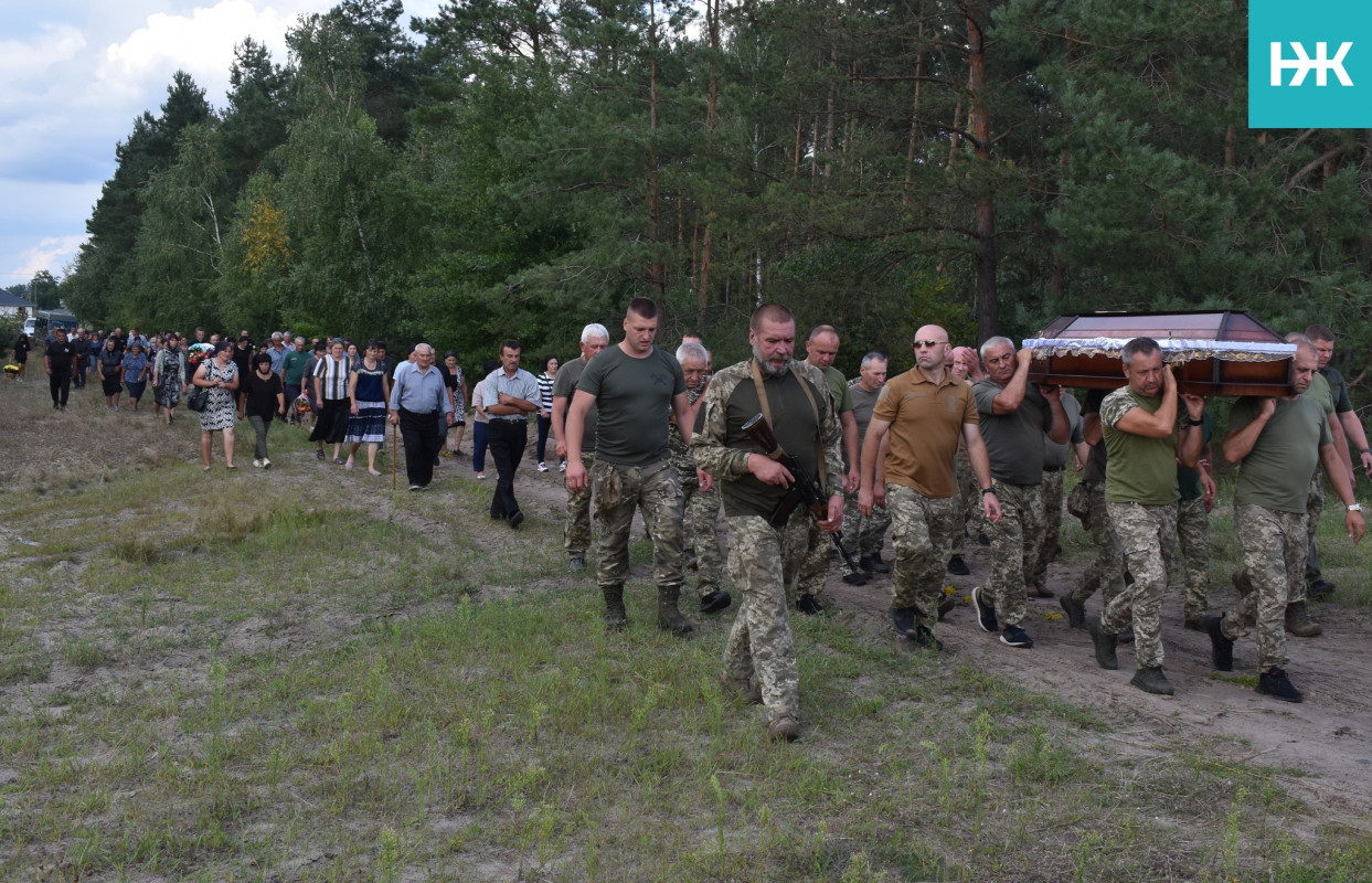 Волиняни провели в останню дорогу загиблого Героя з Волині Василя Маковського