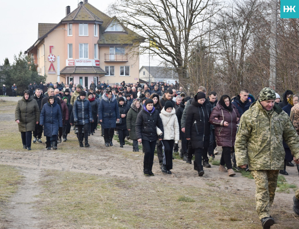 Без підтримки залишилися матір та брат: у селі на Волині поховали молодого Героя Богдана Абрамовича