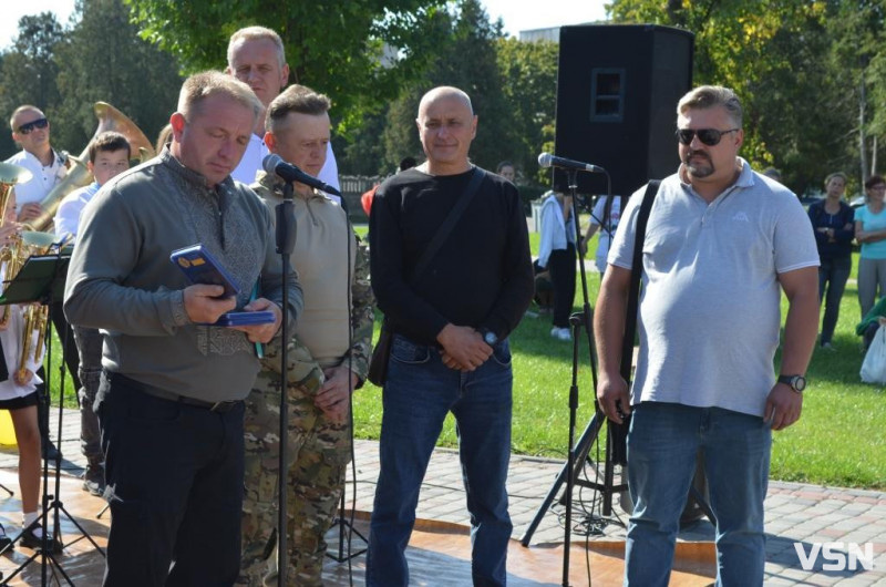 В місті на Волині на благодійному святі зібрали майже 150 тисяч гривень для ЗСУ. Фоторепортаж