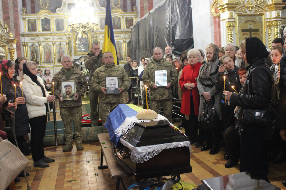 Небо не плакало, а ридало: у Луцьку в один день - три прощання з Героями