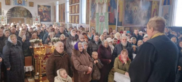 Прихильників московського патріархату звозили з сусідніх громад: подробиці скандалу на Волині