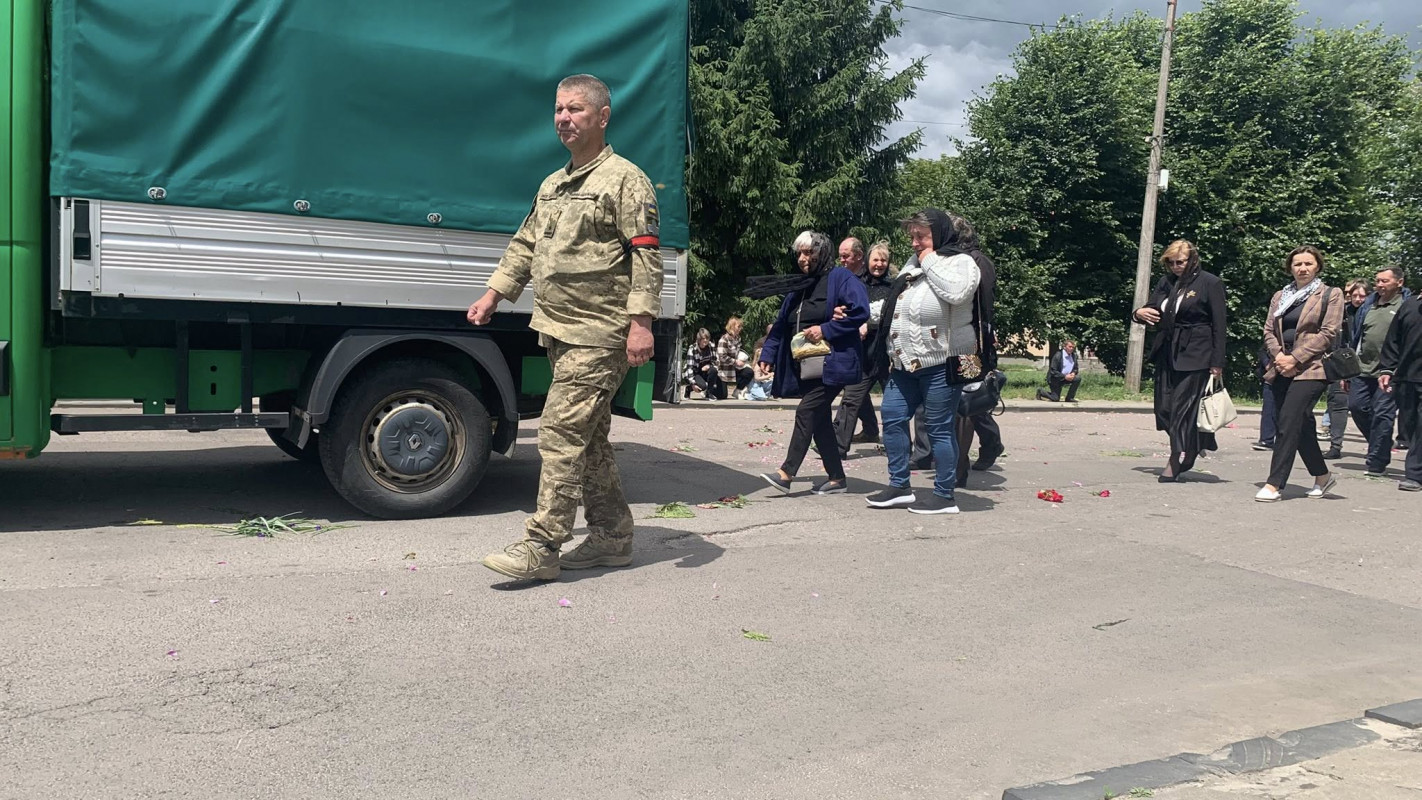 Загинув понад рік тому у Курській області: на Волині поховали Героя Віталія Борилюка