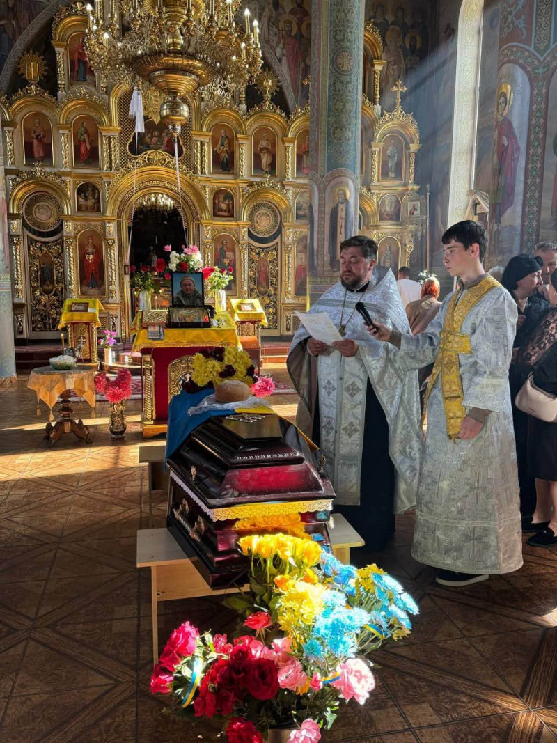 На Волині попрощалися із захисником Олександром Хмаруком, загибель якого підтвердила ДНК-експертиза
