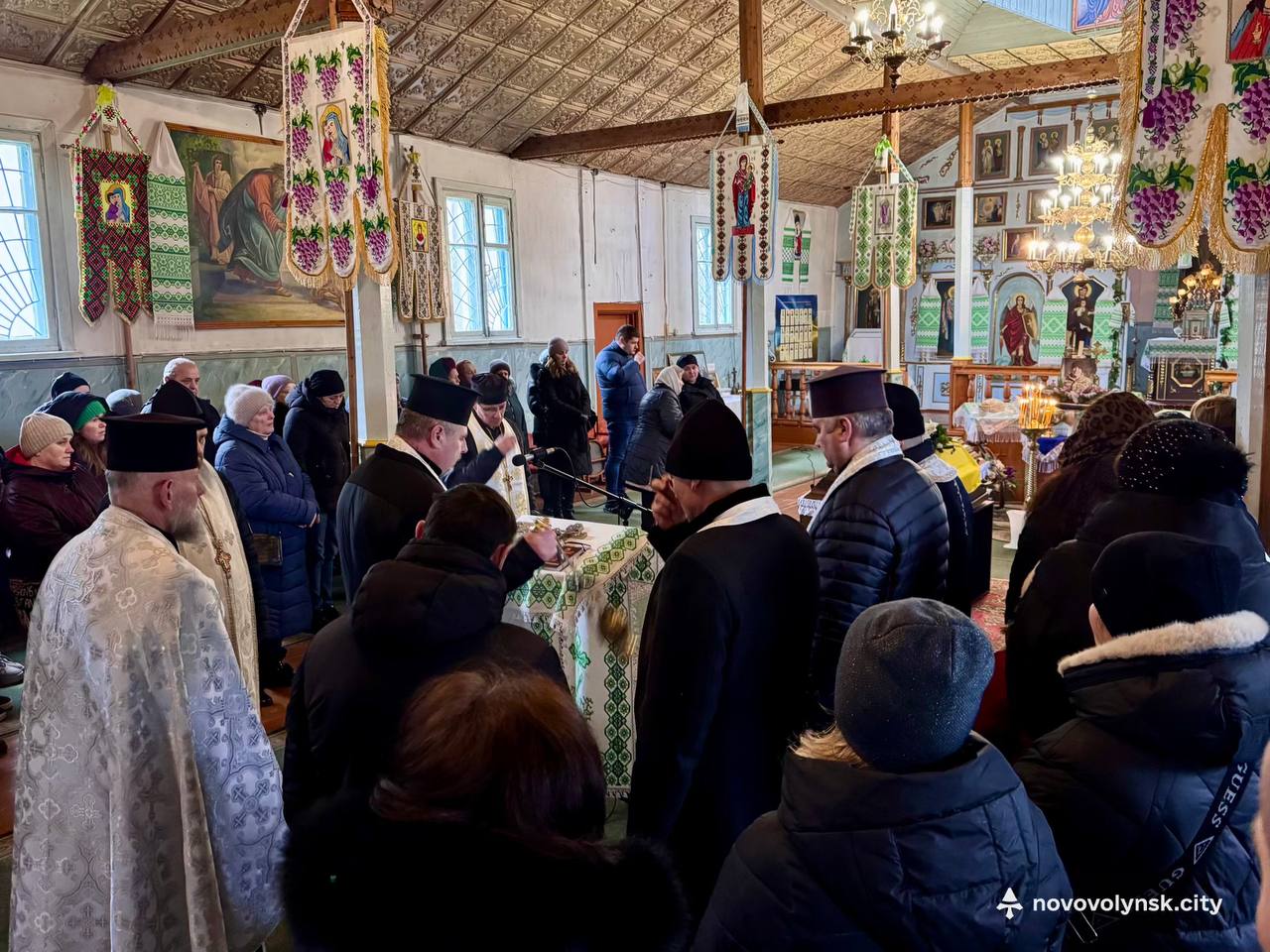 Серце зупинилося в районі виконання бойових дій: на Волині попрощалися із захисником Віктором Коржаном