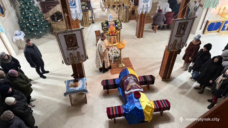 Тривалий час вважався зниклим безвісти: на Волині поховали Героя Ігоря Ковальчука