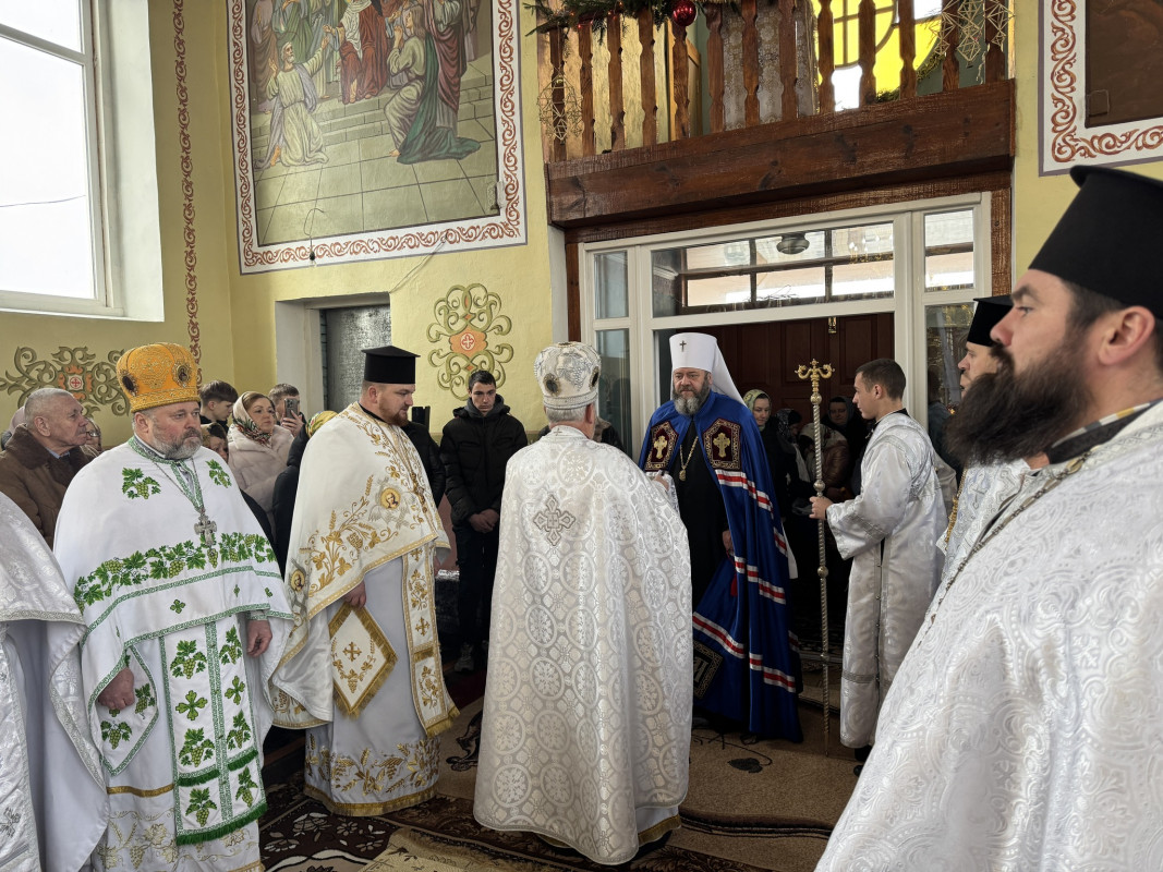 У Луцькому районі митрополит Михаїл вперше відвідав парафію, яка разом із священником перейшла до ПЦУ